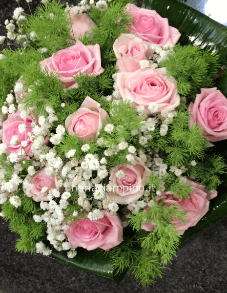 Rose colore rosa da comporre in mazzo per numero di steli.